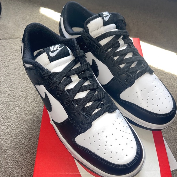 Nike Dunk Low Retro White Black Panda - Picture 3 of 6